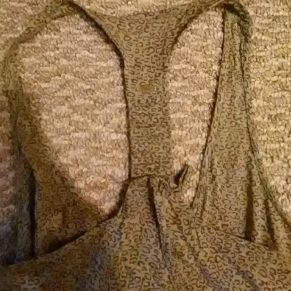 Guess romper size XS - Picture 8 of 8